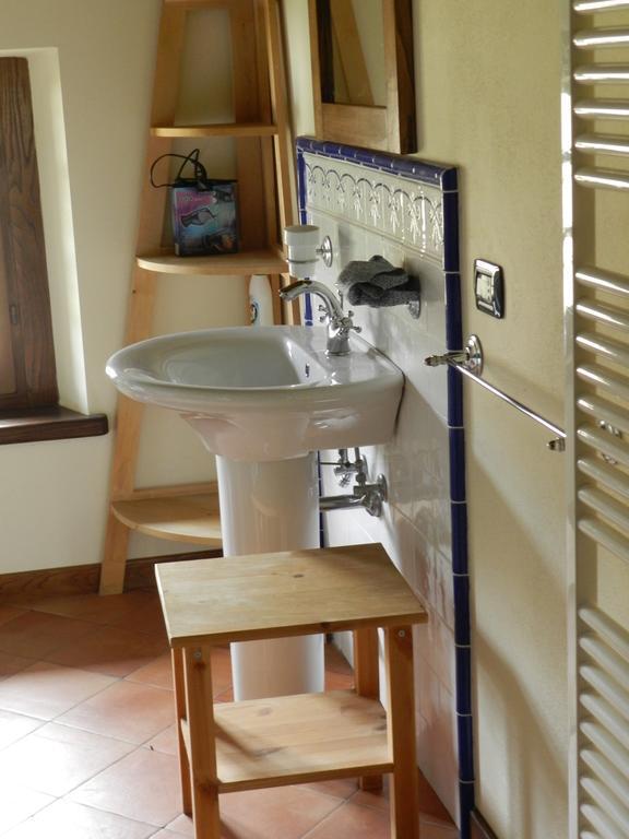 Agriturismo Il Corniolo Castiglione di Garfagnana Ruang foto