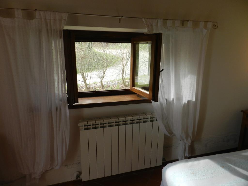 Agriturismo Il Corniolo Castiglione di Garfagnana Ruang foto